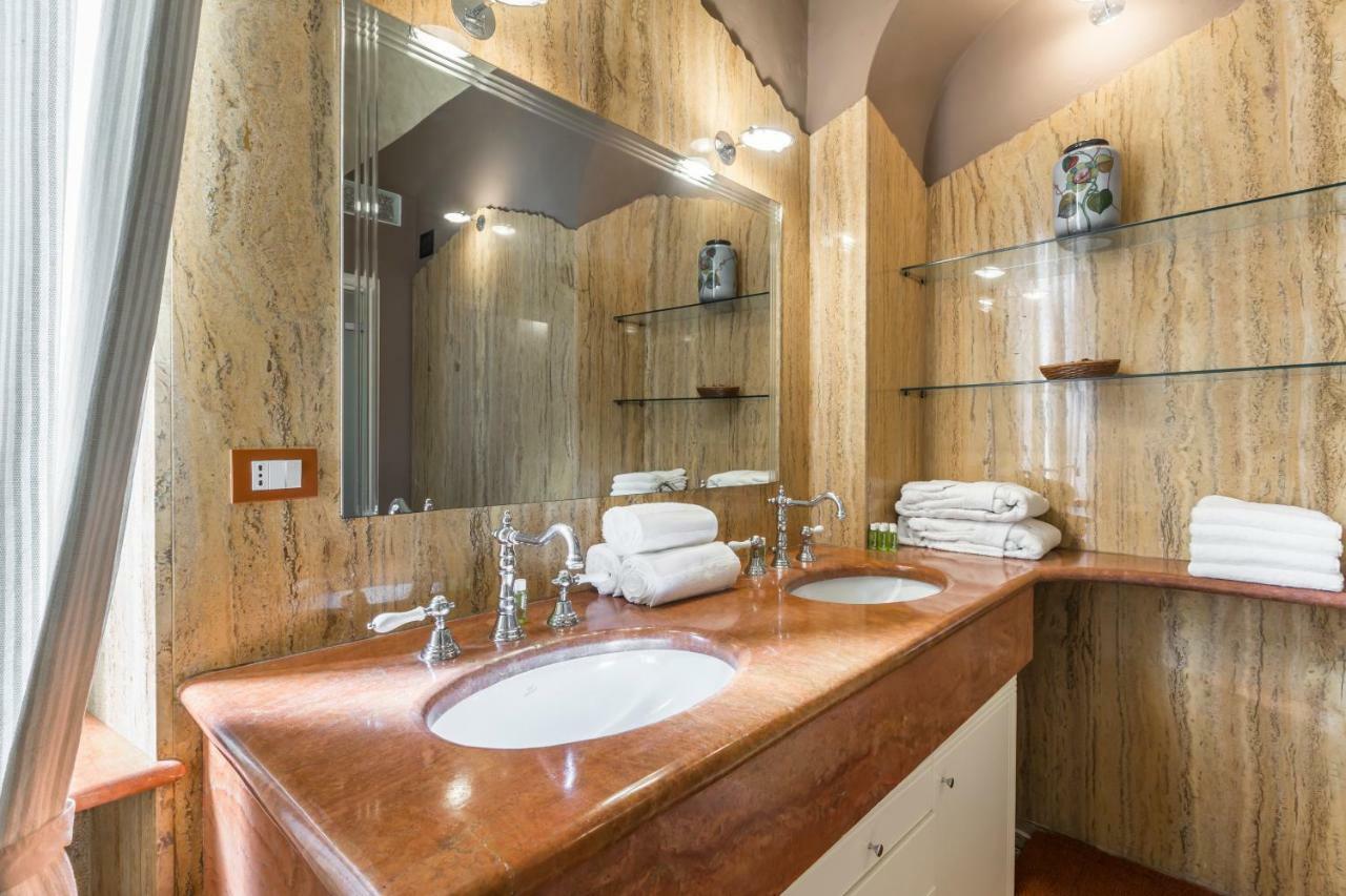 Roero Suite In The City Center Асти Экстерьер фото